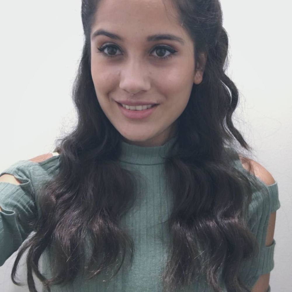 Meet your Posher, Nataliee